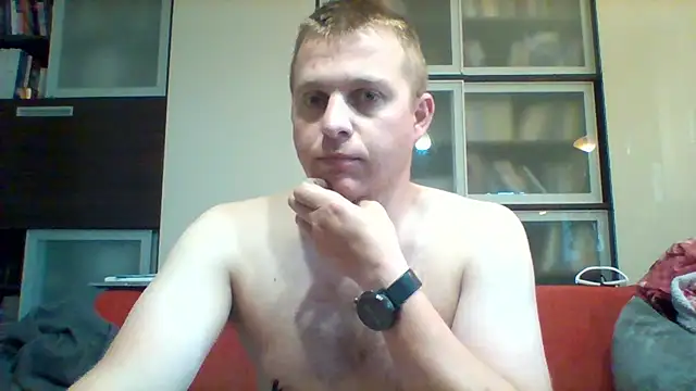 Matttthees' Live XXX Chat