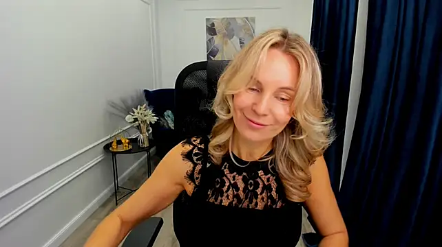 Sinty_Devis' Live XXX Chat