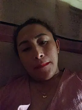 Chatroom XXX en direct de Filipina_Desire