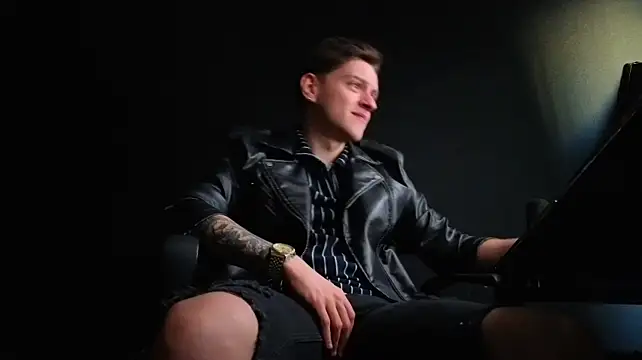 FelixStarkk 现场XXX聊天