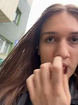 SarahWilsoon Live XXX Chat