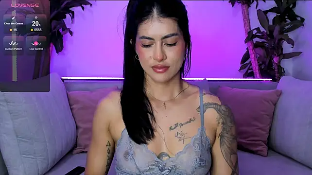 Chatroom XXX en direct de Valkyrie_sky