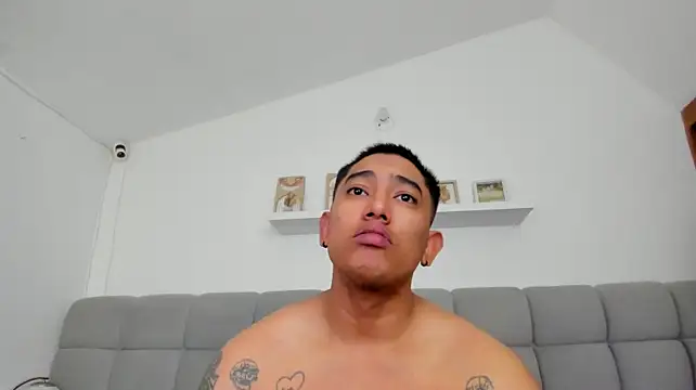 erotic_sins Chat XXX in diretta