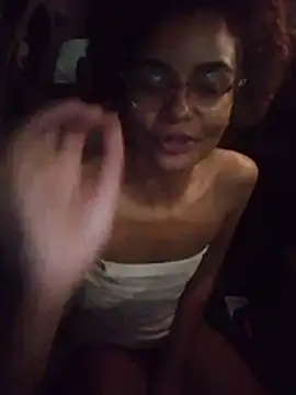 Emanuelle_manu Chat XXX in diretta