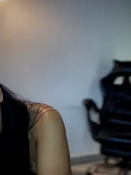 _Dylan_7 Adlı Modelin Canlı XXX Sohbeti