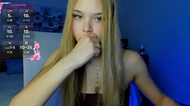 Chat XXX Live flooora_0