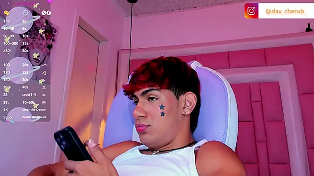 Chat XXX en directo de cherub_