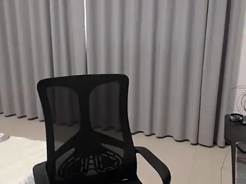 XXX chat uživo modela zhang1118