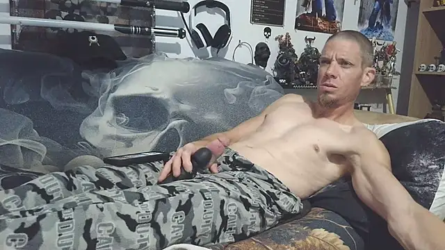 TomXXII Live XXX-chat