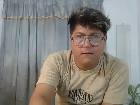 sharly14's Live XXX Chat