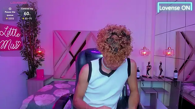Anyelo_Twinkn Live XXX chat