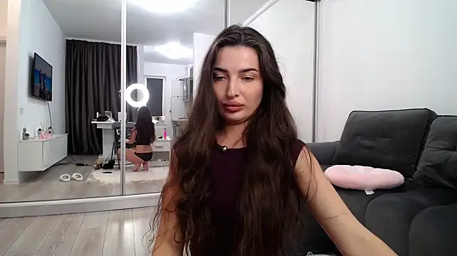 Laura_Bess 라이브 XXX 채팅