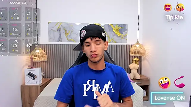 Živý XXX chat JDWhite18