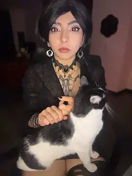 _g0thiccwitch_'s Live XXX Chat