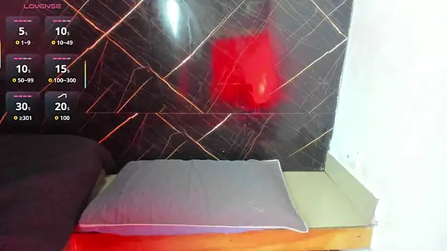 Chat +18 de bruno_clark01 ao vivo