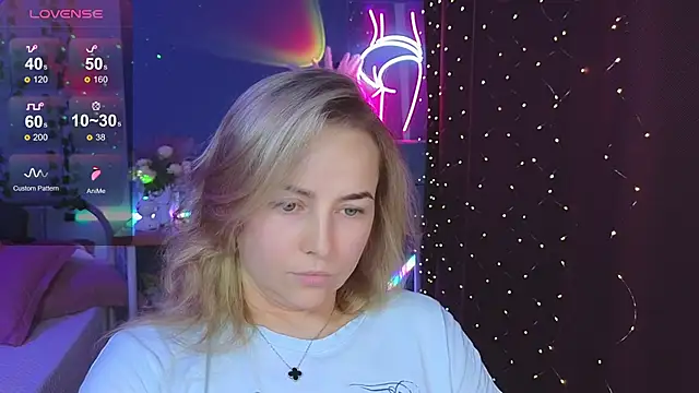 Živý XXX chat Mira_Mermayd
