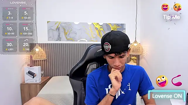 JDWhite18 লাইভ XXX চ্যাট