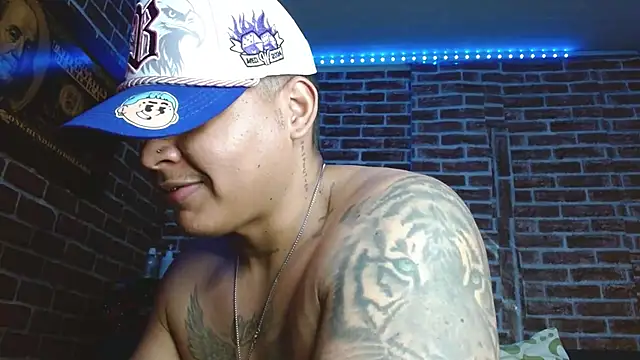 Chat +18 de jordan_bigcock_ ao vivo