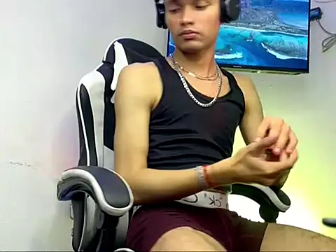 دردشة AlexxxGod الجنسية المباشرة