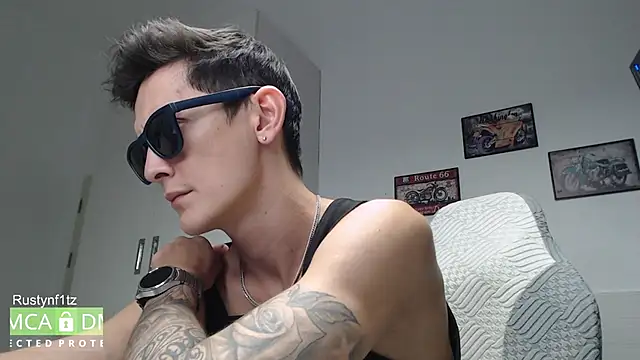 Rustynf1tz_ Live XXX Chat