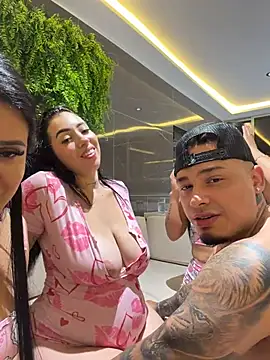 Czat XXX na żywo – Sara_fun