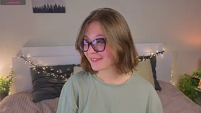 Next2Marie Live XXX Chat