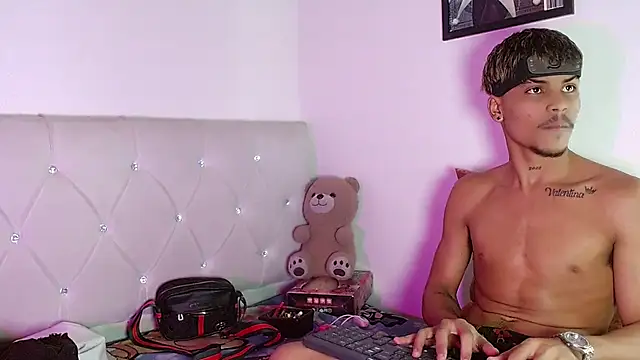 Angel_foxc13 Chat XXX live