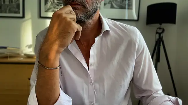 mecchaude live XXX chat
