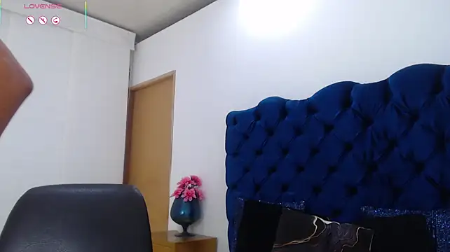دردشة Lili666_ الجنسية المباشرة