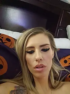 Živý XXX chat ellieconradxo
