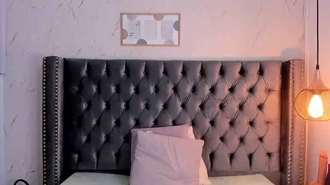 Kim_Blane Adlı Modelin Canlı XXX Sohbeti