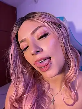 Chatroom XXX en direct de Melii_1