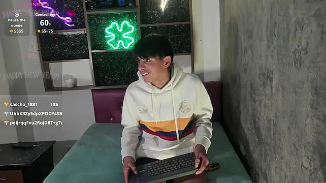 Alex_it0_ Chat XXX in diretta
