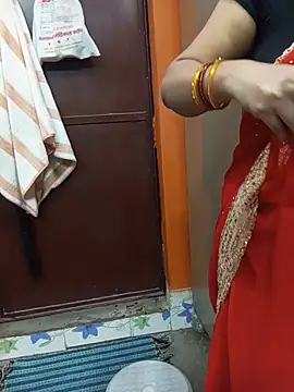 Manjudear Adlı Modelin Canlı XXX Sohbeti