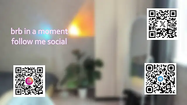 Tiny_Sparkling: απευθείας συνομιλία ΧΧΧ