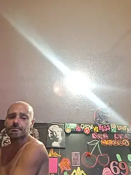 DaddyAndSplashQueen 现场XXX聊天