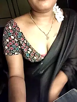 แชท XXX สดของ Tamil_Kavitha