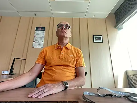 TKSnoopy7 live XXX chat