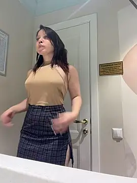 XXX chat uživo modela SlavicCandy