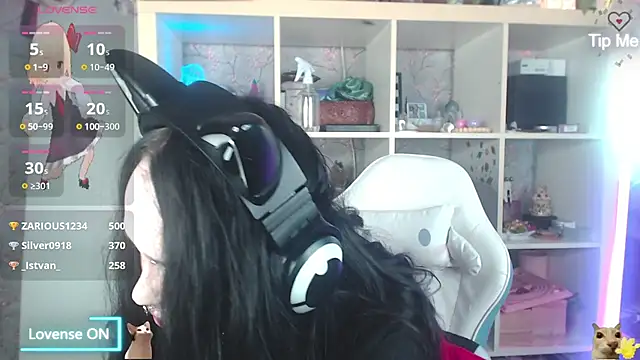 دردشة chloe_crystall_killer الجنسية المباشرة