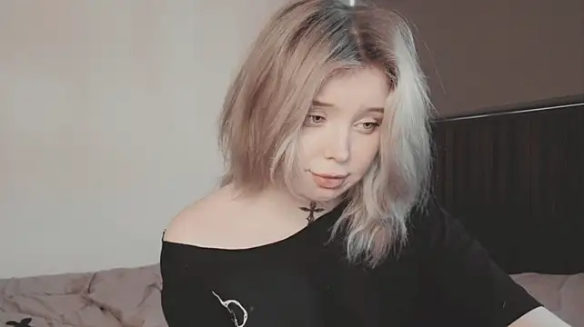 צ'אט XXX בשידור חי של yumi_charm