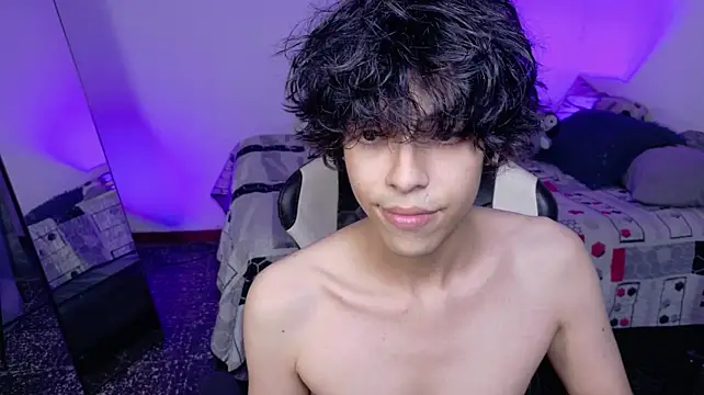 Alan26_ Live XXX-Chat