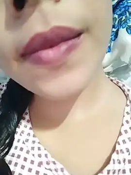 دردشة Anki-doll الجنسية المباشرة