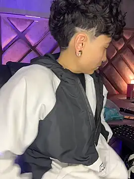 ian_mathias_ Live XXX Chat