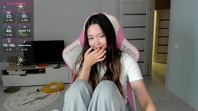Fluffy_Rose XXX чат на живо