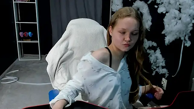 MellisaVeil XXX чат на живо