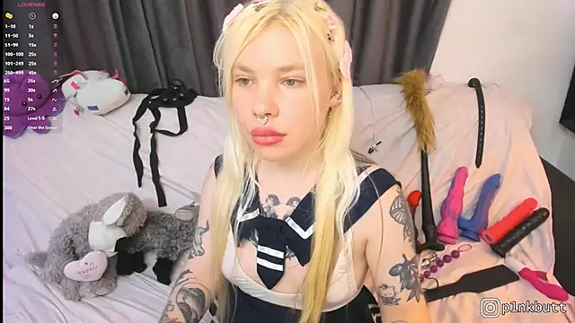 HelenGoat's Live XXX Chat