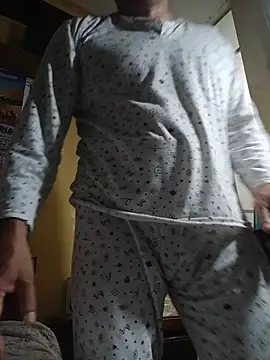 Show modela chicoguapo8 na web-kameri