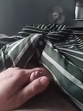 Онлайн чат XXX Jizzma13