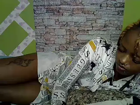 Slim_shedy1 Chat XXX in diretta